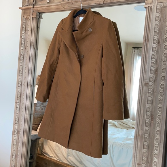 Aritzia Jackets & Coats Aritzia Coat Poshmark
